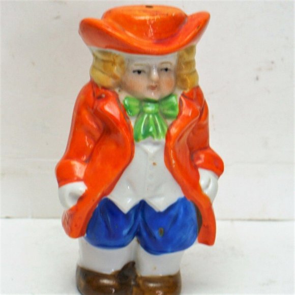 Toby Style 1950’s Colonial Couple Salt And Pepper Shakers +1 [lot of 3] - Picture 2 of 7